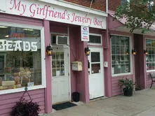 Minding Your Business: My Girlfriend’s Jewelry Box